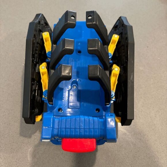 Imaginext DC Super Friends 2 in 1 Batwing Wrist Attachment ONLY Fisher Price - Picture 6 of 6